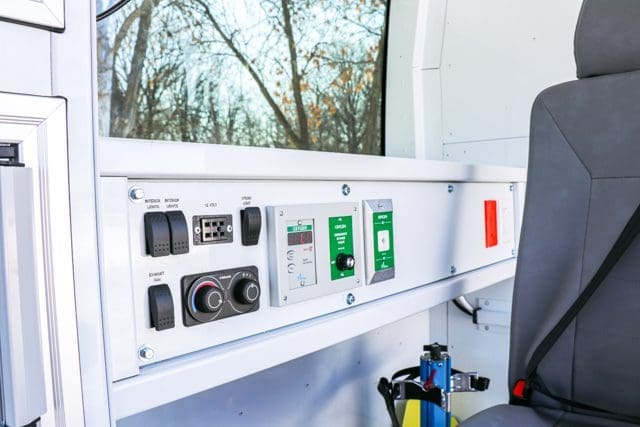 Oxygen control and power in NEMT van